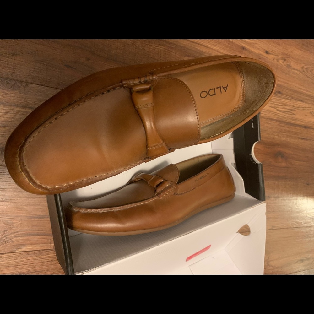Mens dress/casual shoe